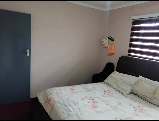 3 bed property to rent in EVANS PARK